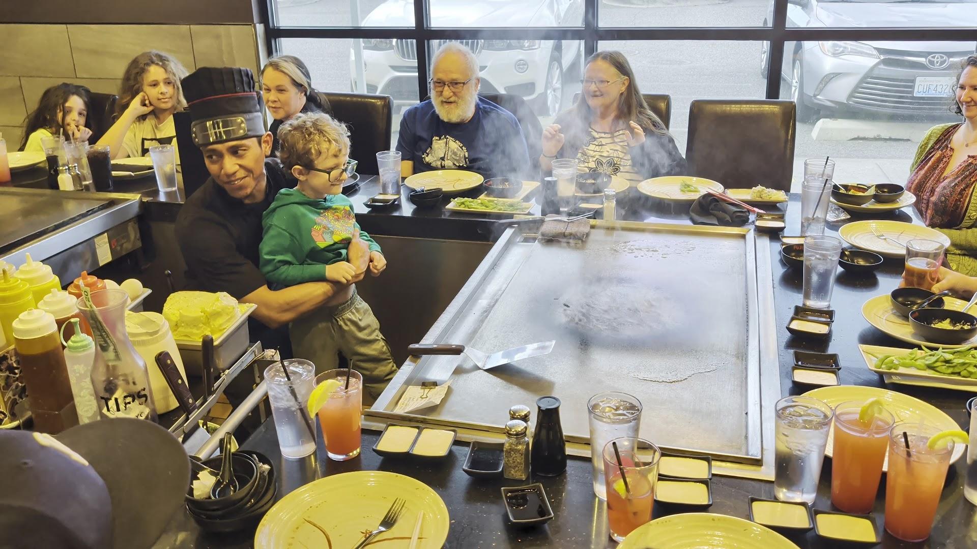 Fujiyama | Steak House & Bar