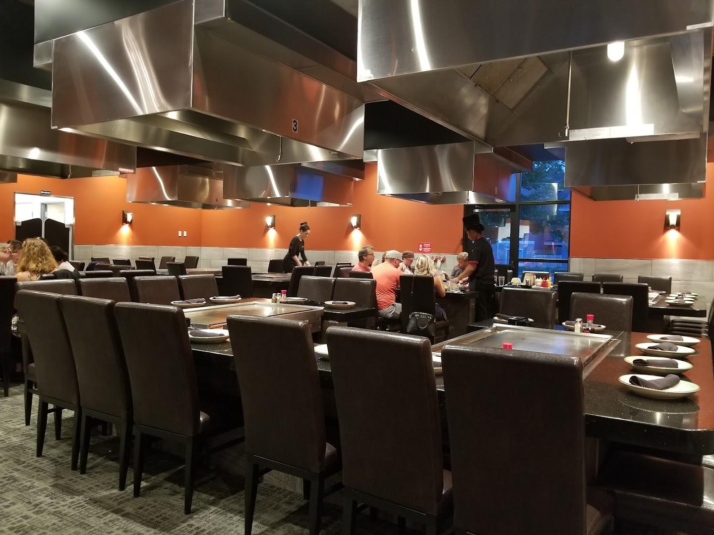 Fujiyama | Steak House & Bar
